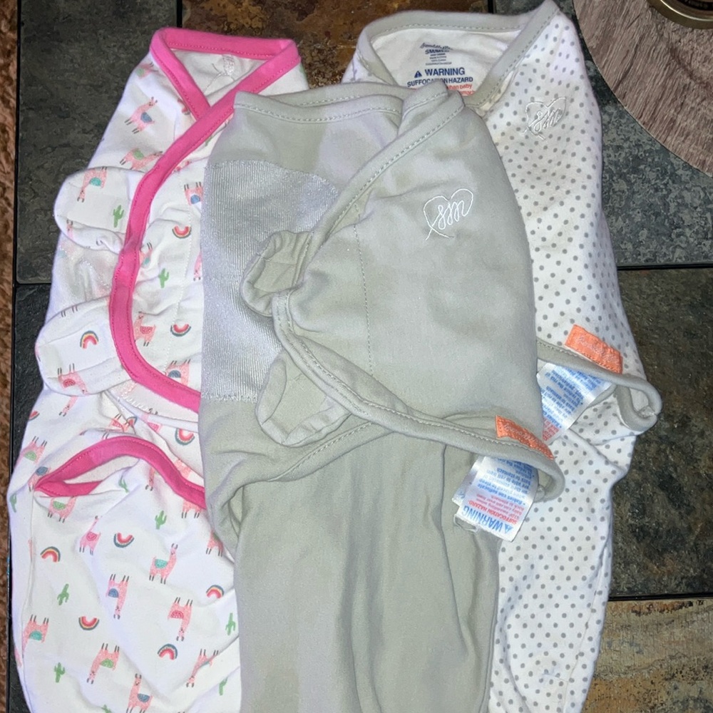 👣Infant Swaddles 4/$12👣